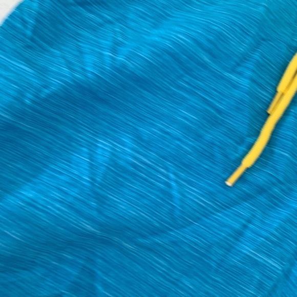 Banana Boat Men's UPF 50+ Swim Trunks in Blue & Yellow Size M. - Picture 3 of 12